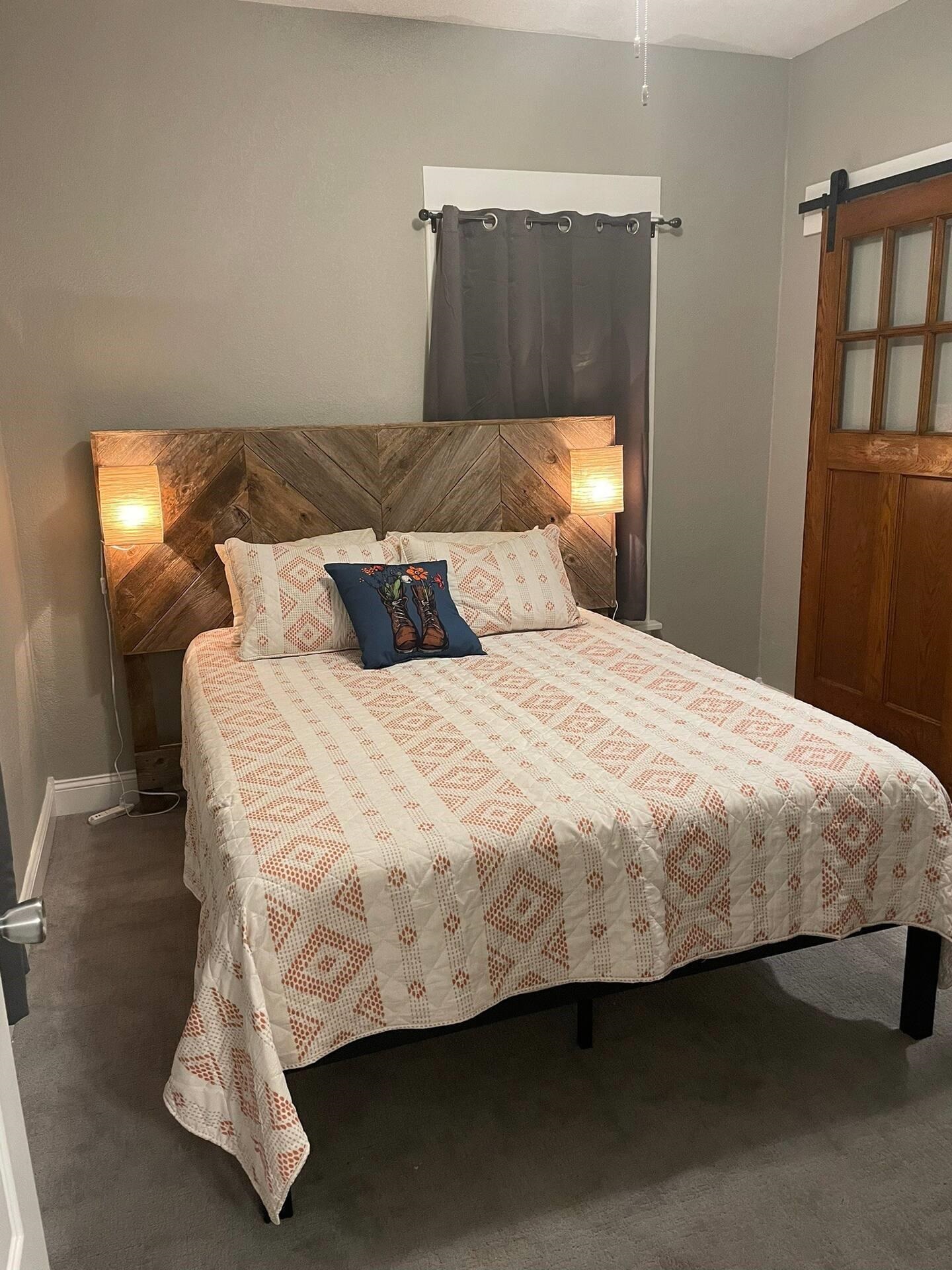 Wichita, Kansas 67211, United States, ,Residential,Pending,60533