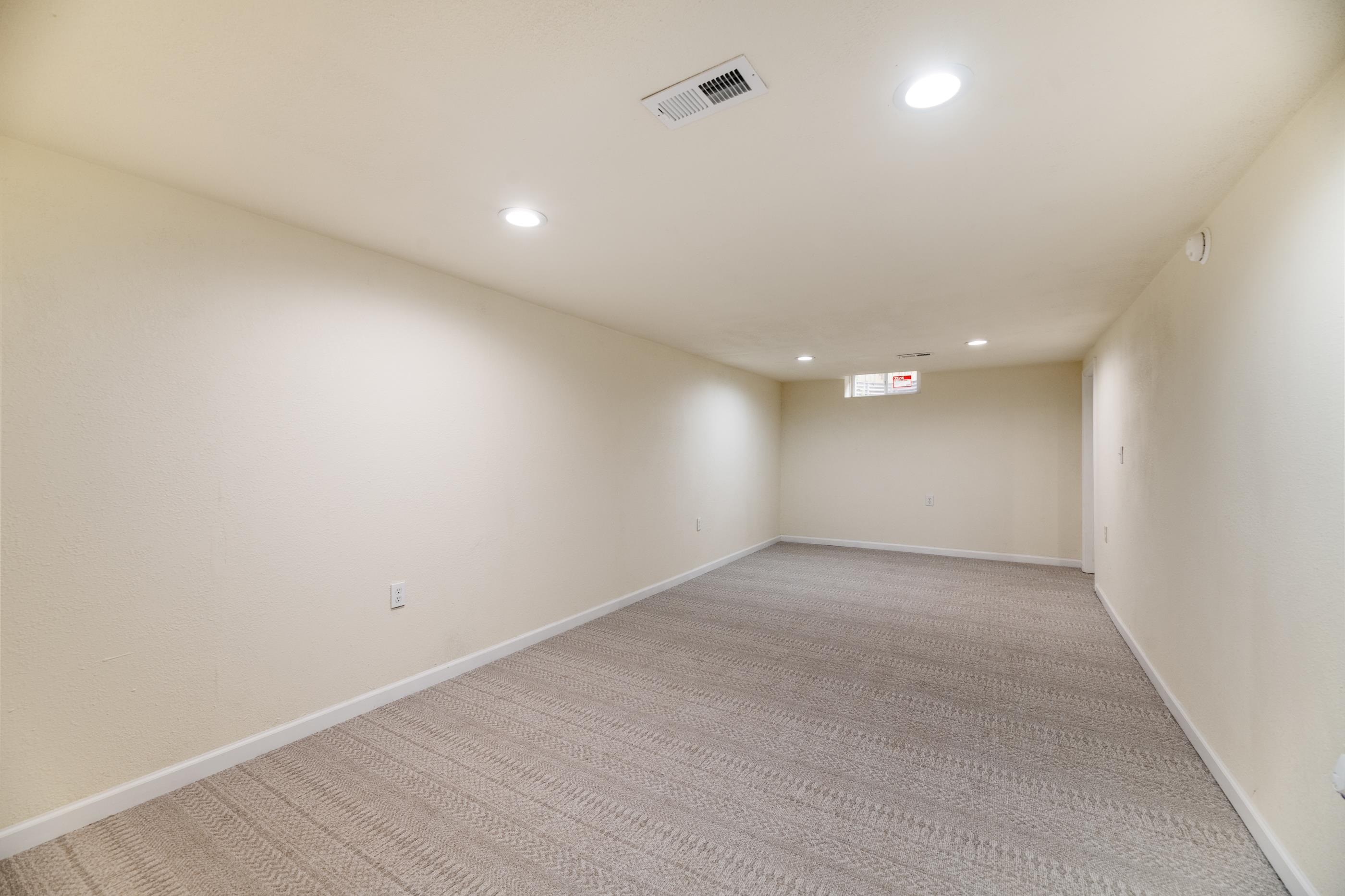 2111 S Palisade Ave, Wichita, Kansas image 25