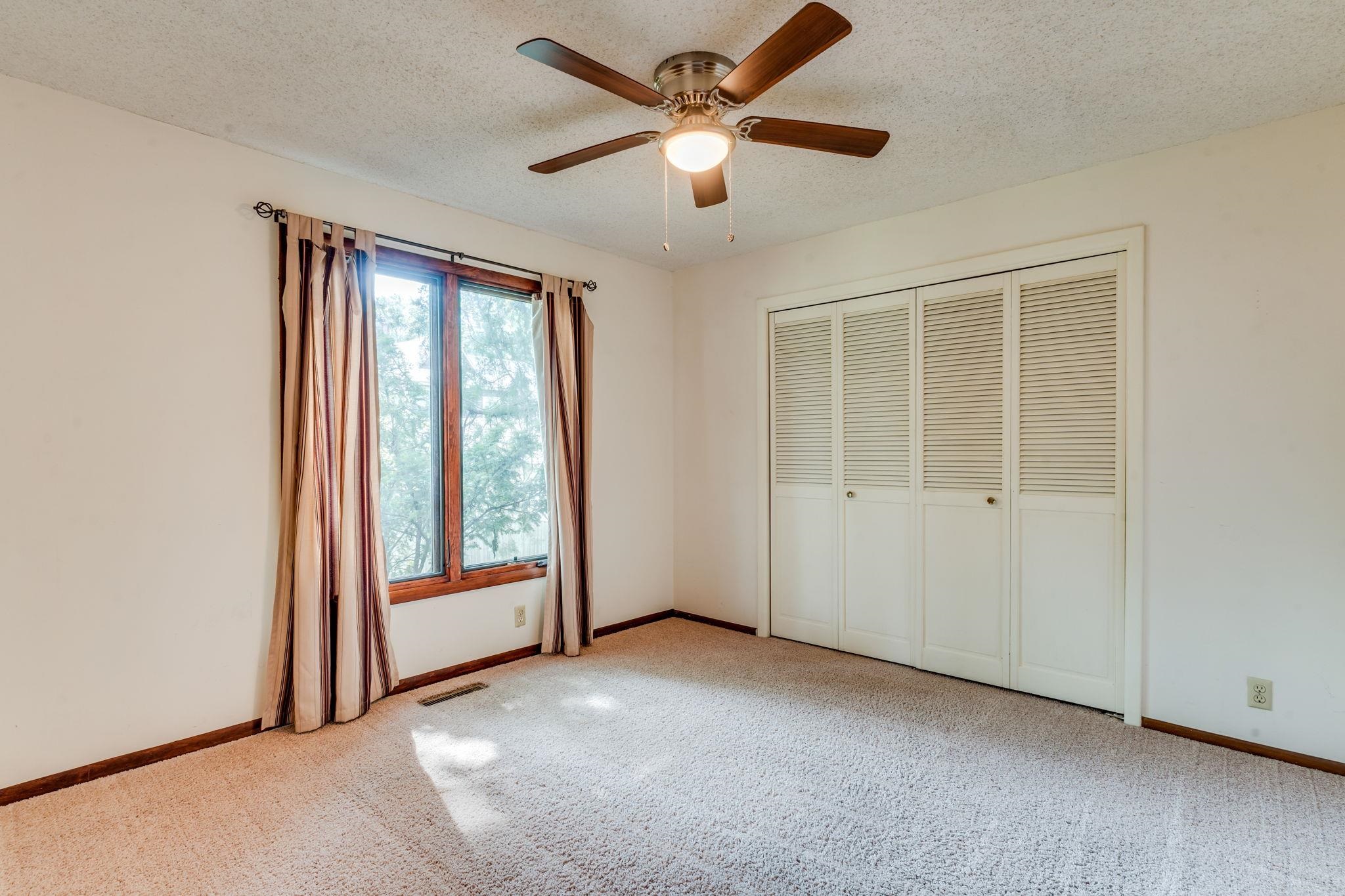 360 N Yale Ave, Wichita, Kansas image 25