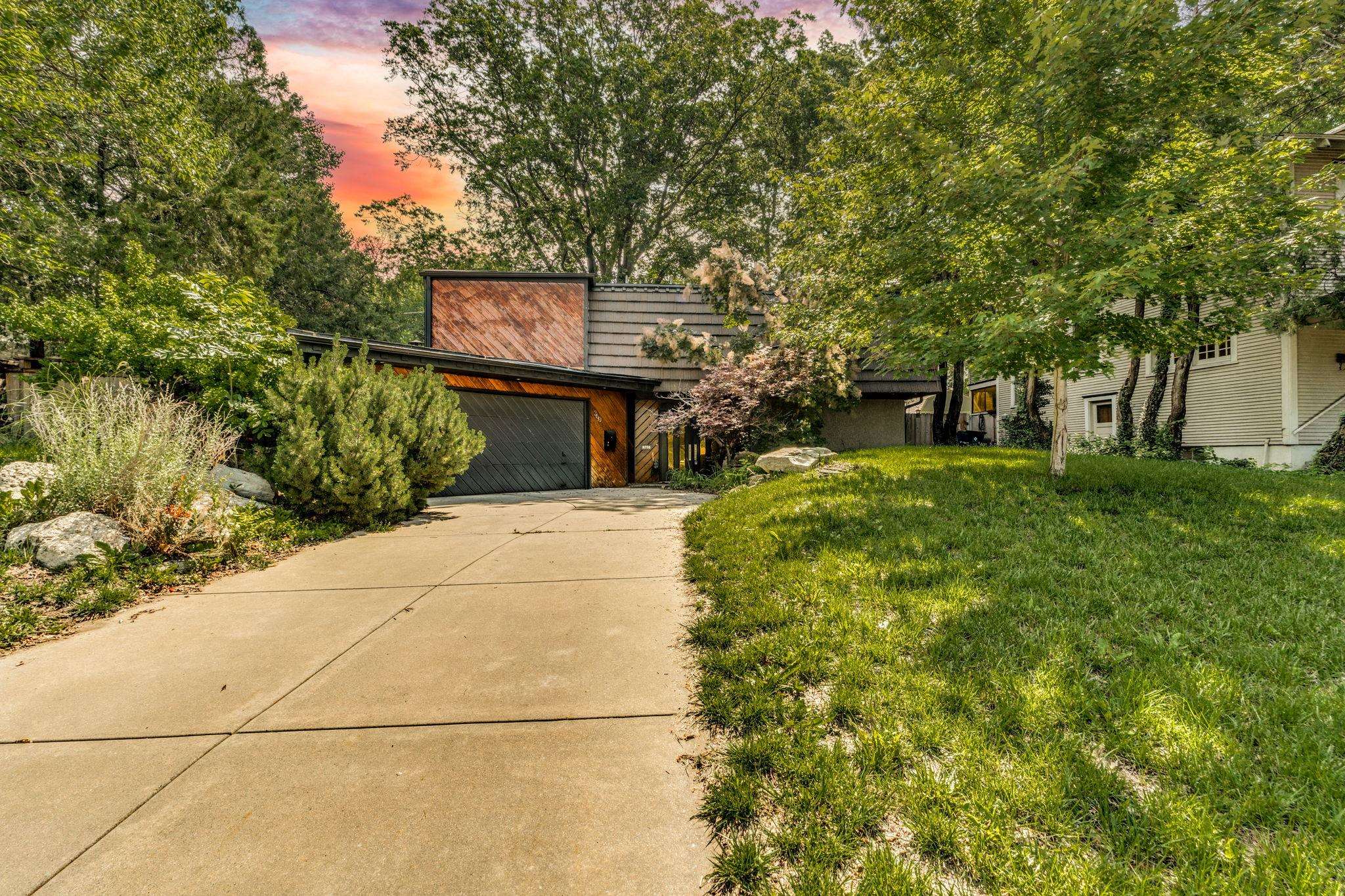 360 N Yale Ave, Wichita, Kansas image 1