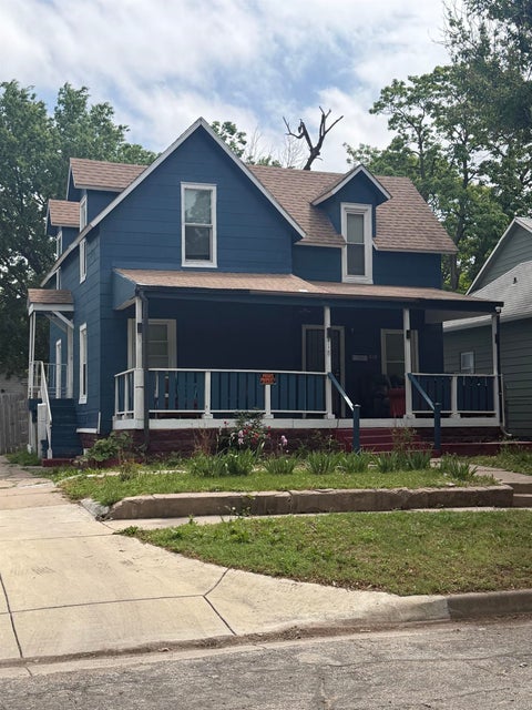 Homes For Sale - 418 N Erie St<br/> Wichita, KS 67214