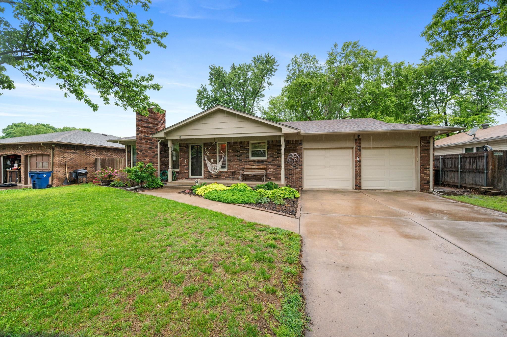 1219 N Sunset Dr, Wichita, Virginia image 4