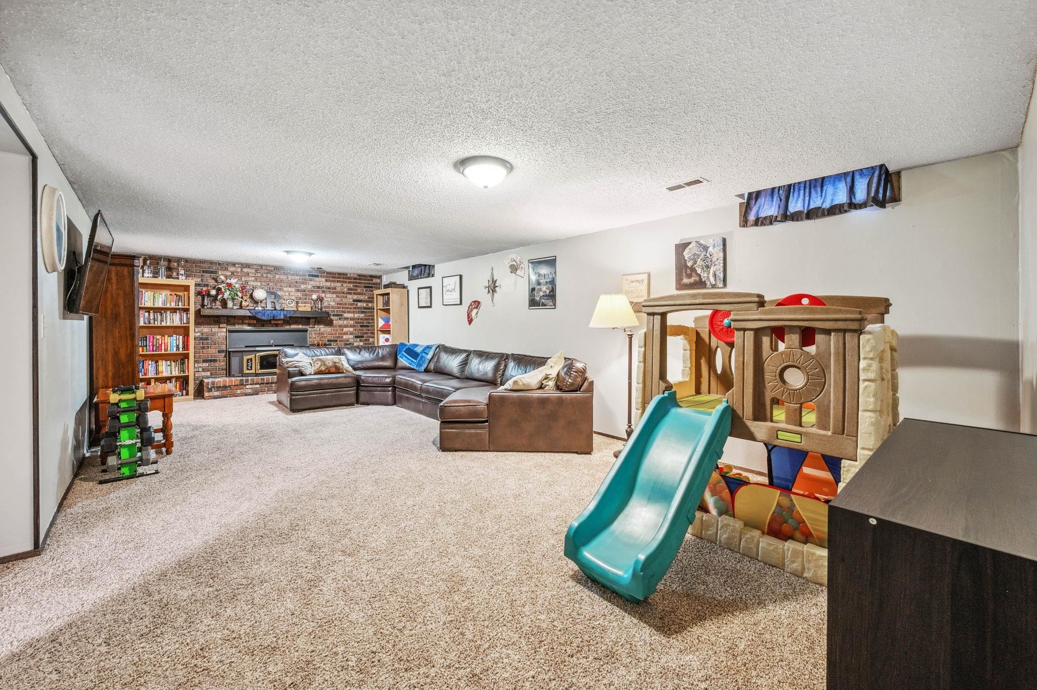 1219 N Sunset Dr, Wichita, Virginia image 22