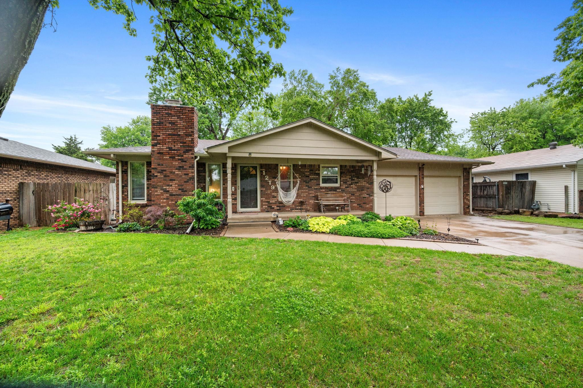 1219 N Sunset Dr, Wichita, Virginia image 3