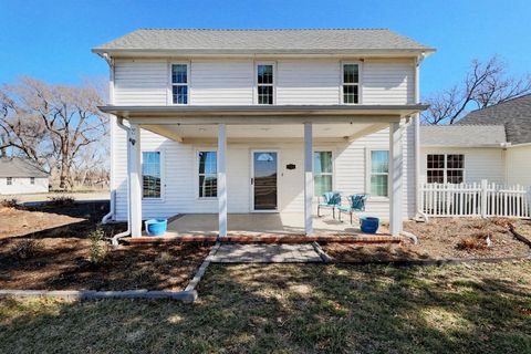 Homes For Sale - 21424 SW County Line Road<br/> Butler County, Rose Hill, KS 67133