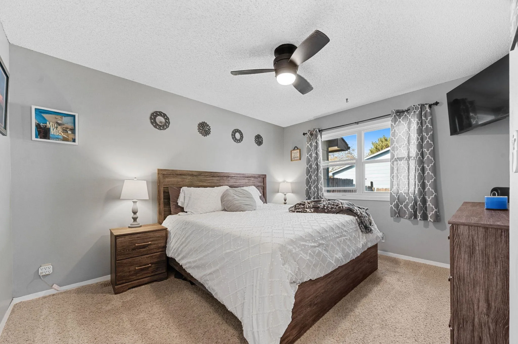 Haysville, Kansas 67060, United States, 3 Bedrooms Bedrooms, ,2 BathroomsBathrooms,Residential,Active,243282