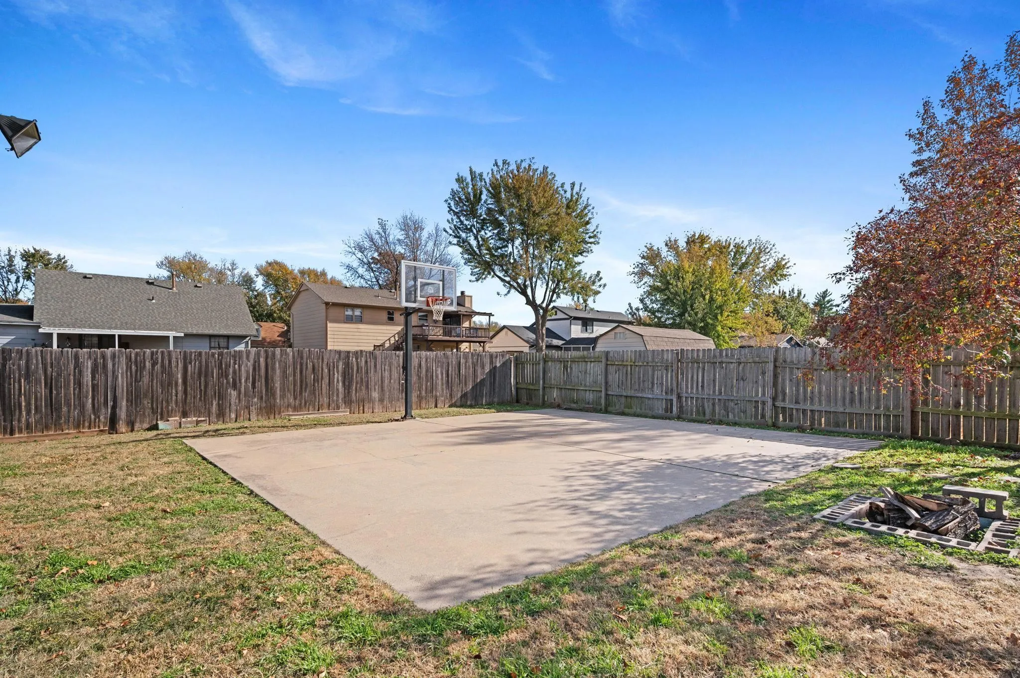 Haysville, Kansas 67060, United States, 3 Bedrooms Bedrooms, ,2 BathroomsBathrooms,Residential,Active,243282