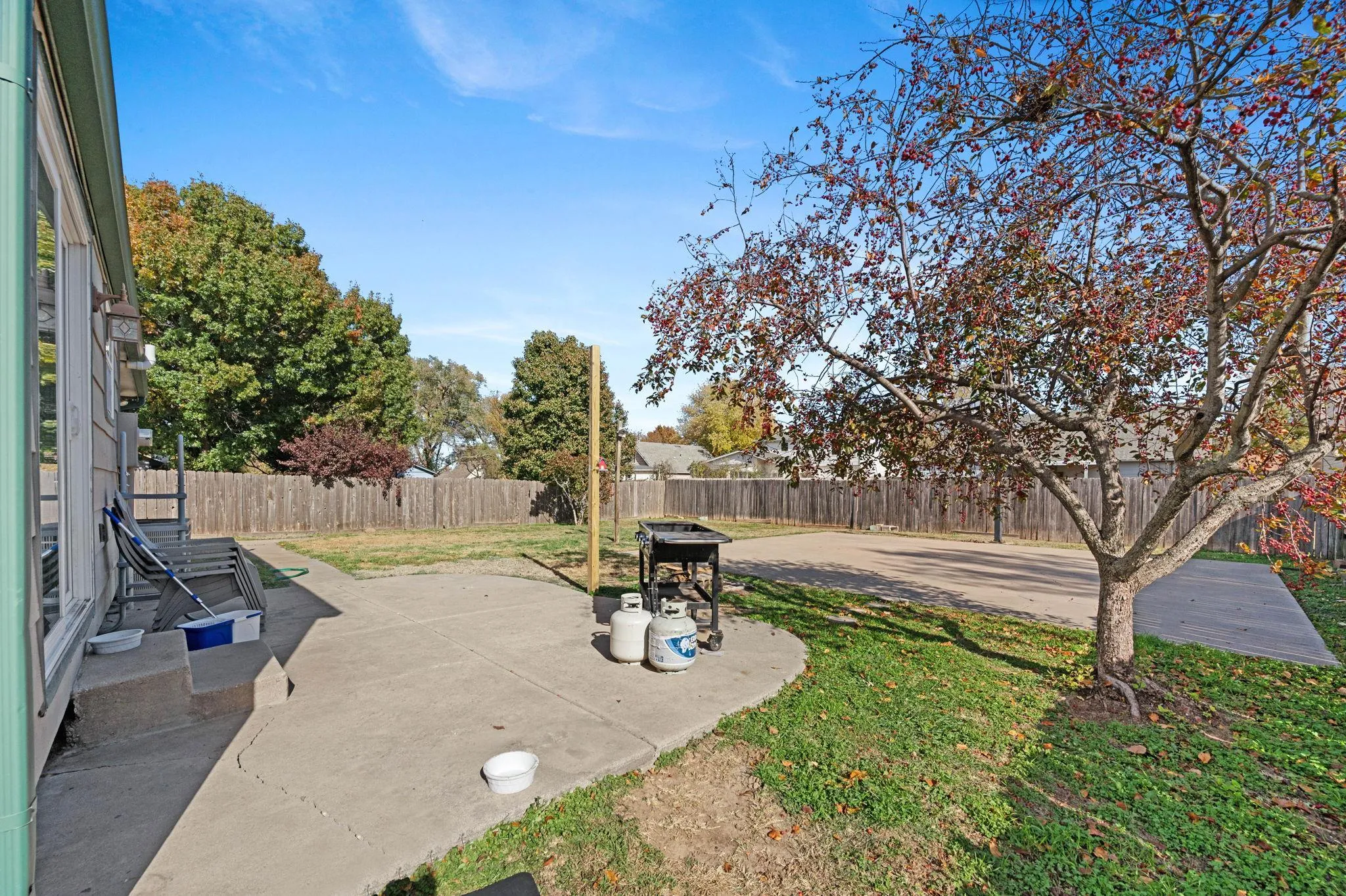 Haysville, Kansas 67060, United States, 3 Bedrooms Bedrooms, ,2 BathroomsBathrooms,Residential,Active,243282