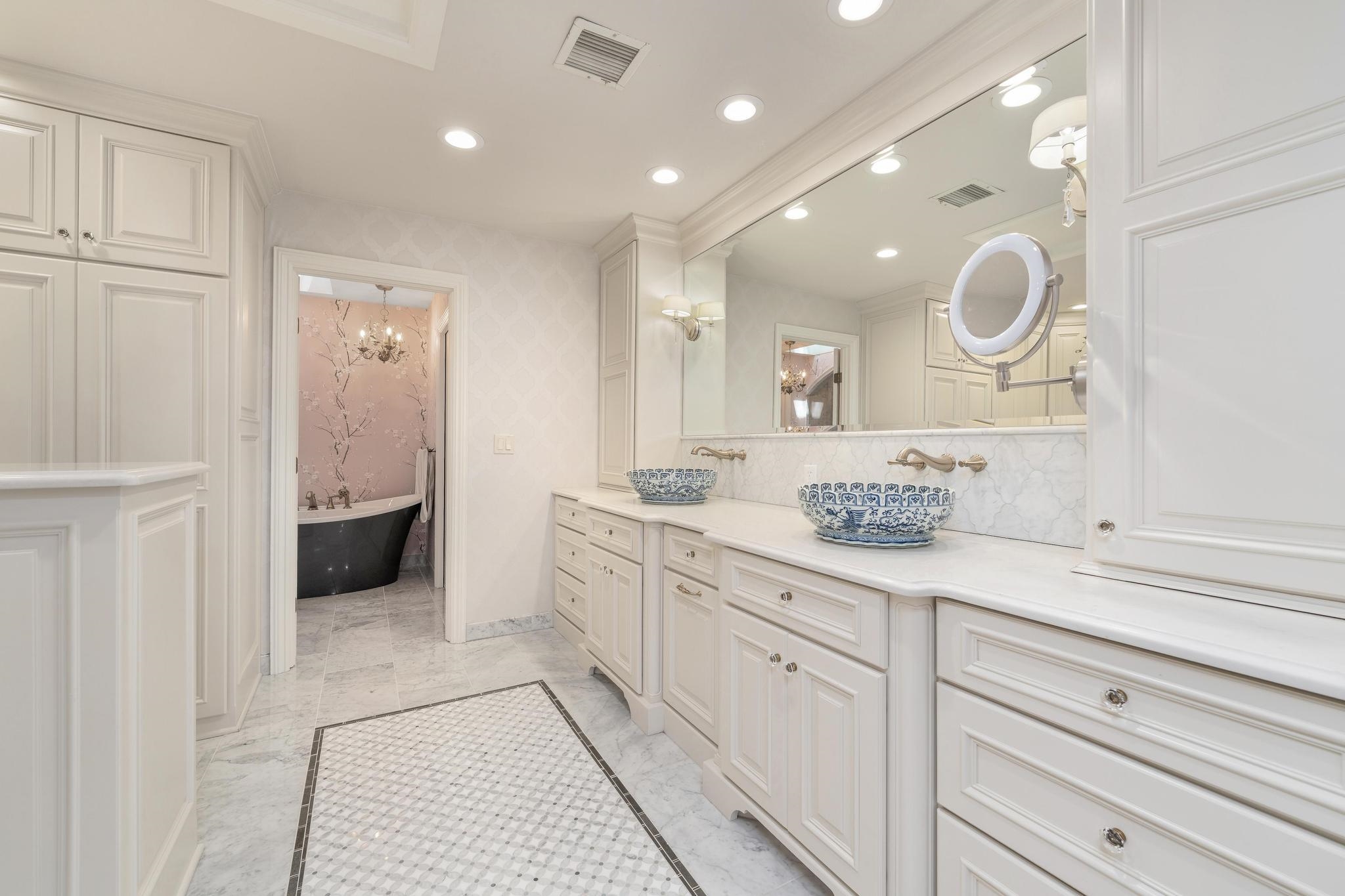 24 E Douglas Ave, Eastborough, Virginia image 26