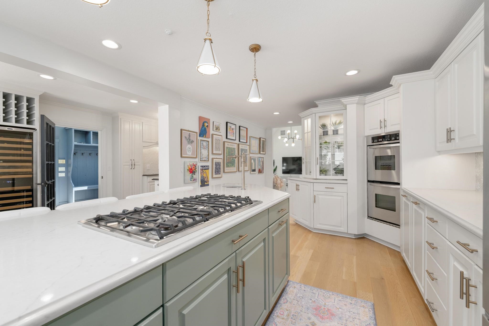 24 E Douglas Ave, Eastborough, Virginia image 11