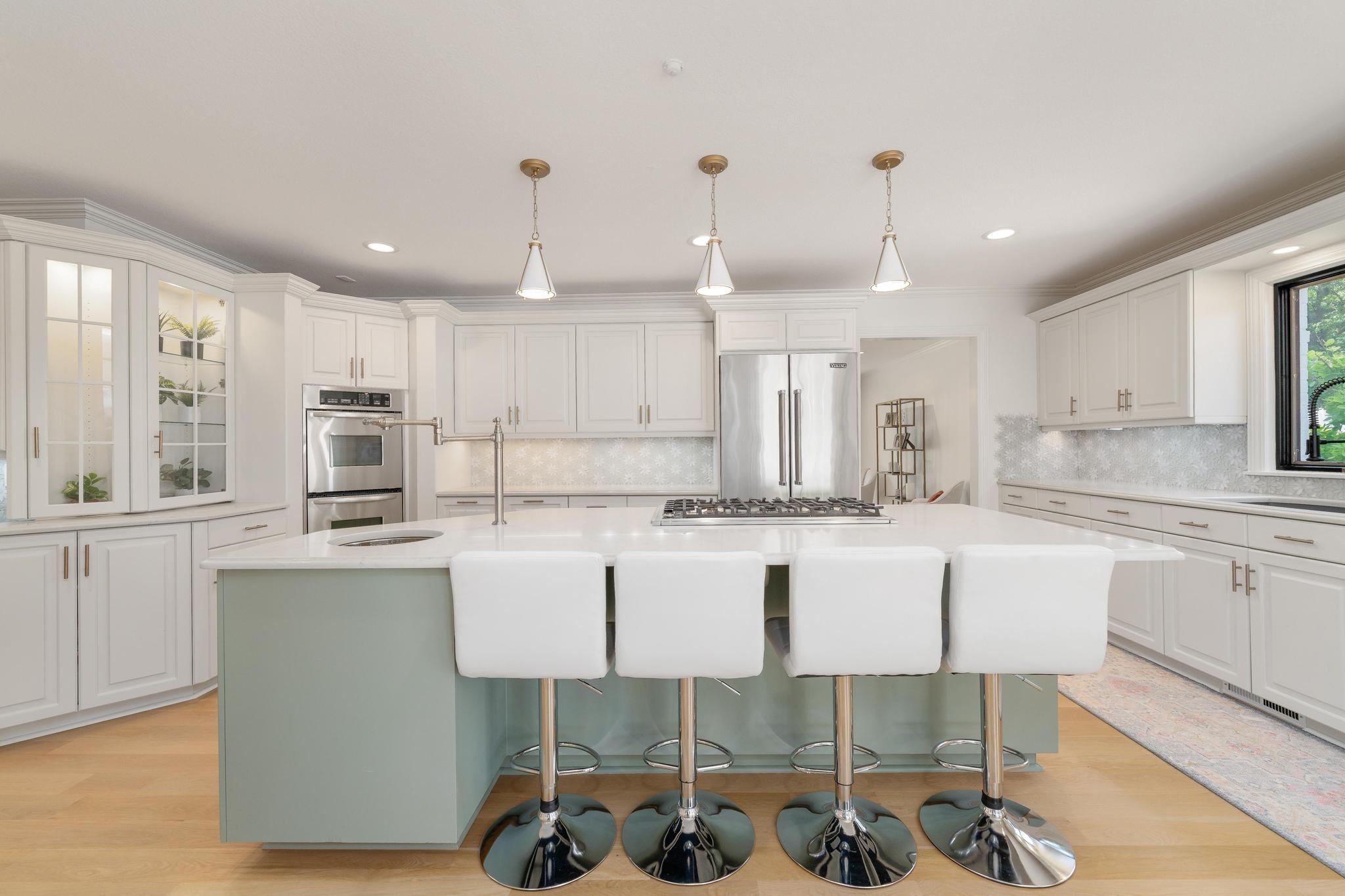 24 E Douglas Ave, Eastborough, Virginia image 12
