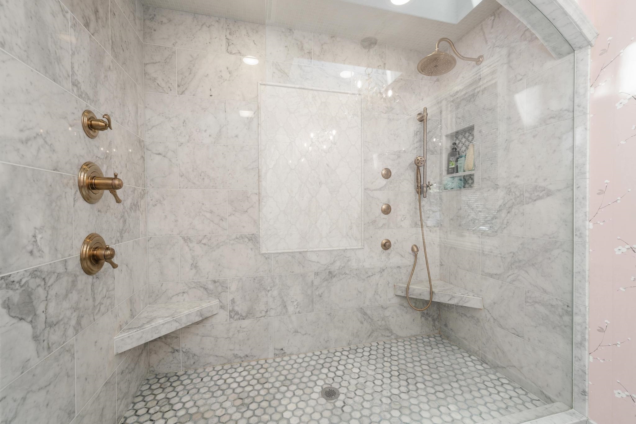 24 E Douglas Ave, Eastborough, Virginia image 30