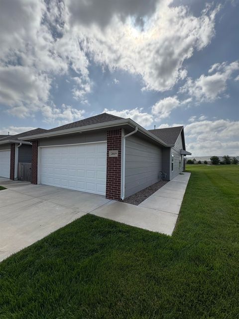 Multifamily For Sale - 2817-2819 W 55th St N<br/> Sedgwick County, Wichita, KS 67204