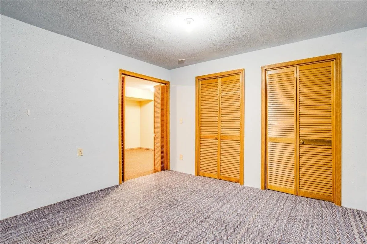 Derby, Kansas 67037, United States, 3 Bedrooms Bedrooms, ,3 BathroomsBathrooms,Residential,Pending,35857