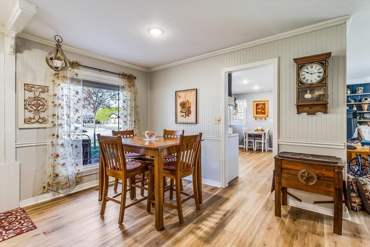 Cheney, Kansas 67025, United States, 2 Bedrooms Bedrooms, ,2 BathroomsBathrooms,Residential,Pending,62732