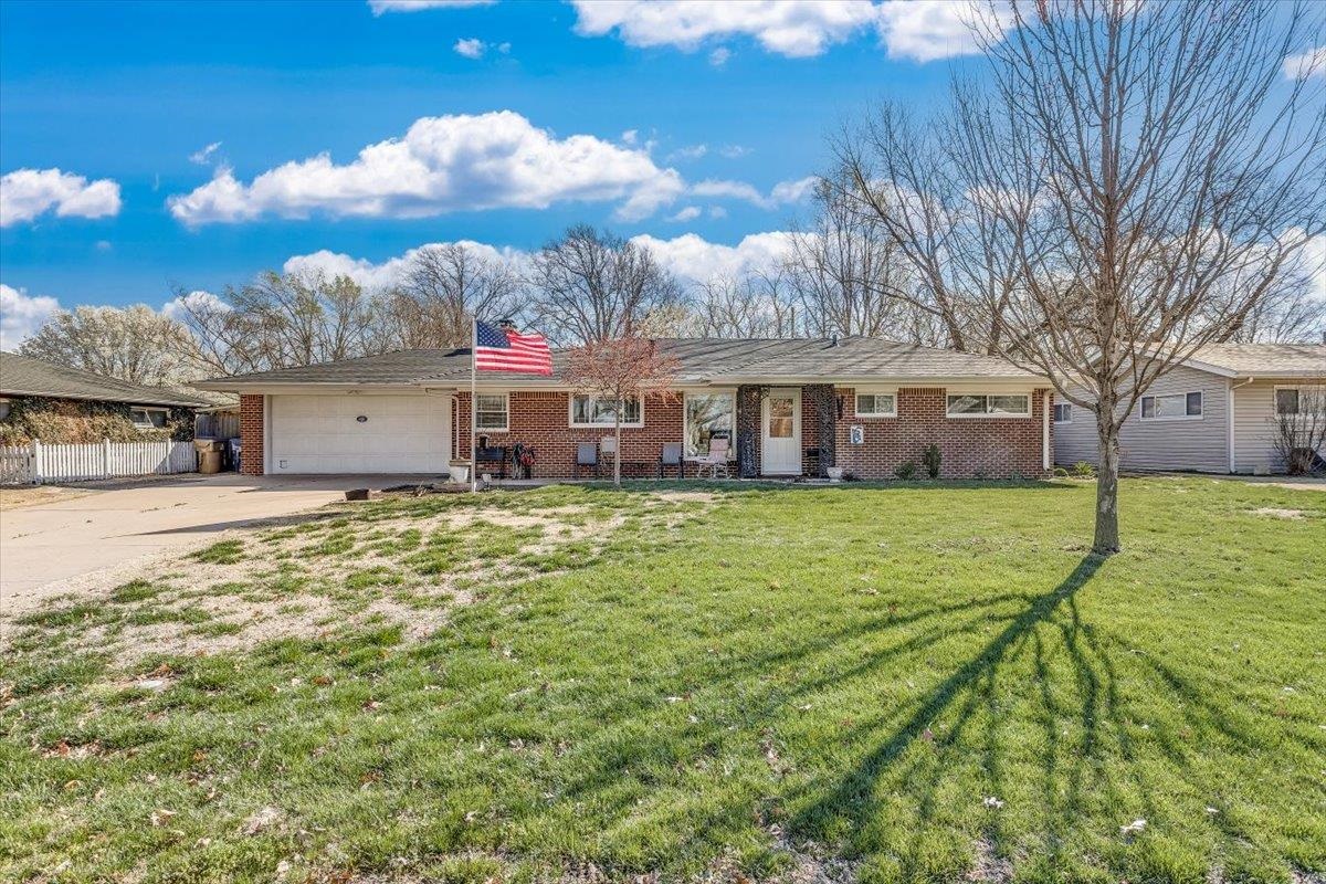 Cheney, Kansas 67025, United States, 2 Bedrooms Bedrooms, ,2 BathroomsBathrooms,Residential,Pending,62732