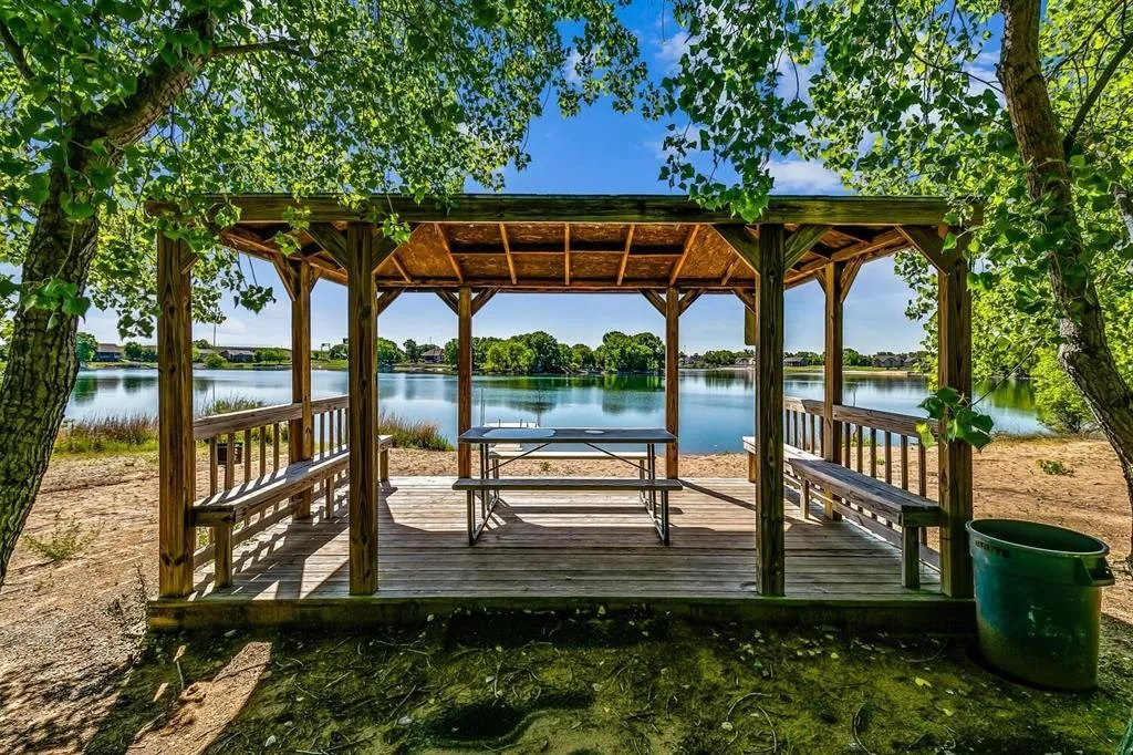 Wichita, Kansas 67215, United States, 4 Bedrooms Bedrooms, ,3 BathroomsBathrooms,Residential,Active,226864