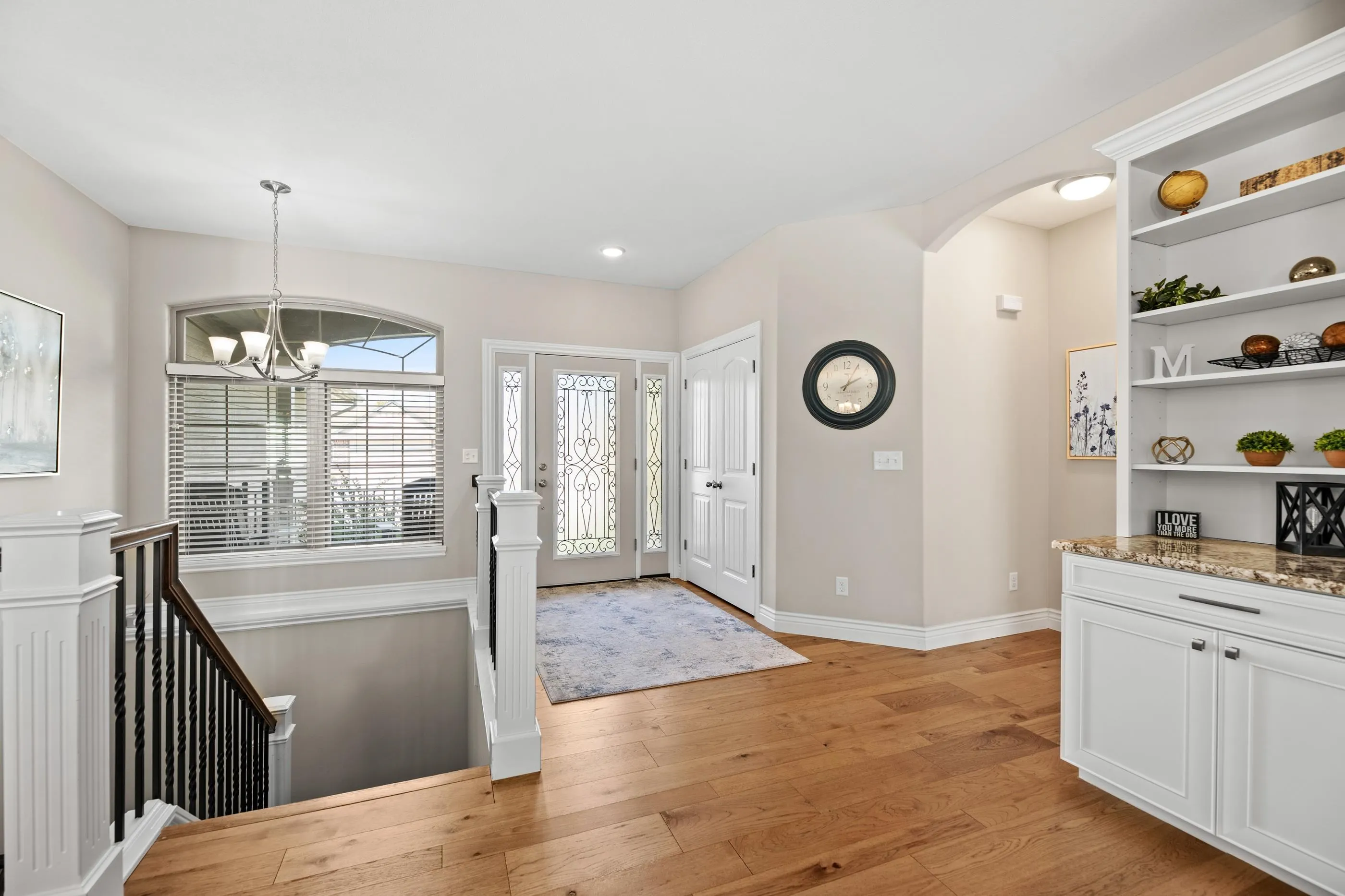 Wichita, Kansas 67215, United States, 4 Bedrooms Bedrooms, ,3 BathroomsBathrooms,Residential,Active,226864