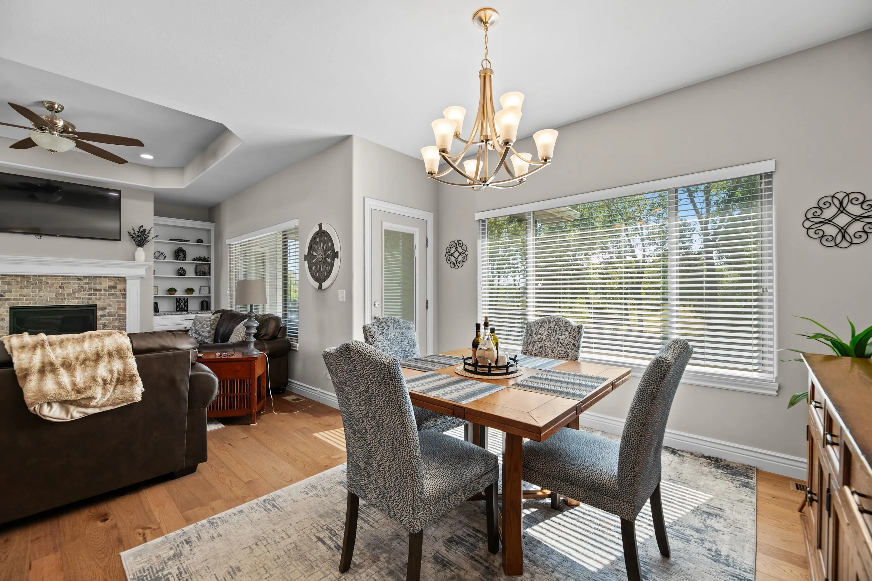 Wichita, Kansas 67215, United States, 4 Bedrooms Bedrooms, ,3 BathroomsBathrooms,Residential,Active,226864