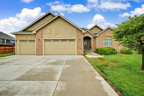 Homes For Sale - 2515 Stonepost Lane<br/> Saline County, Salina, KS 67401