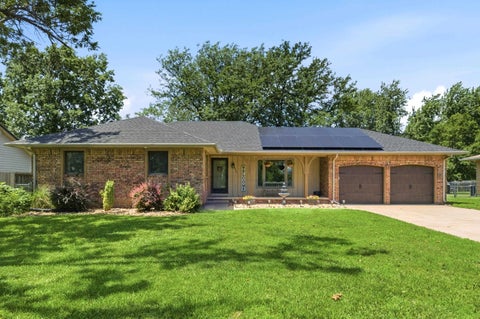 Homes For Sale - 3821 N Porter Ave<br/> Wichita, KS 67204