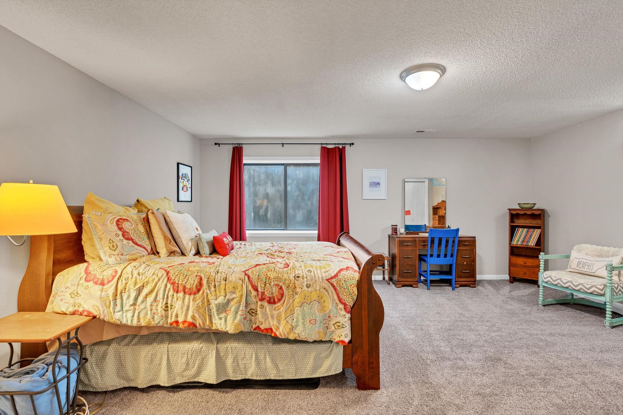 2554 N Winstead Cir, Wichita, Kansas image 30