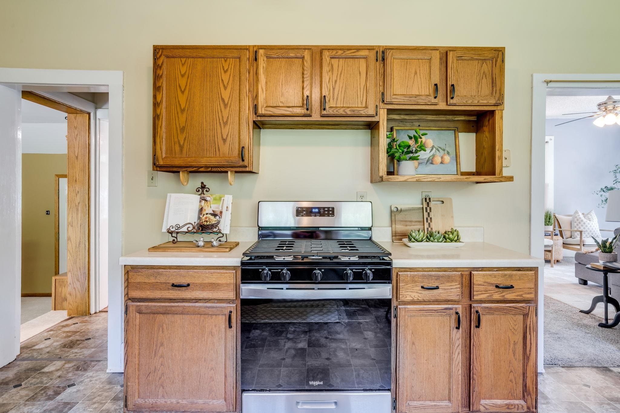 107 W 24th St, North Newton, Kansas image 14