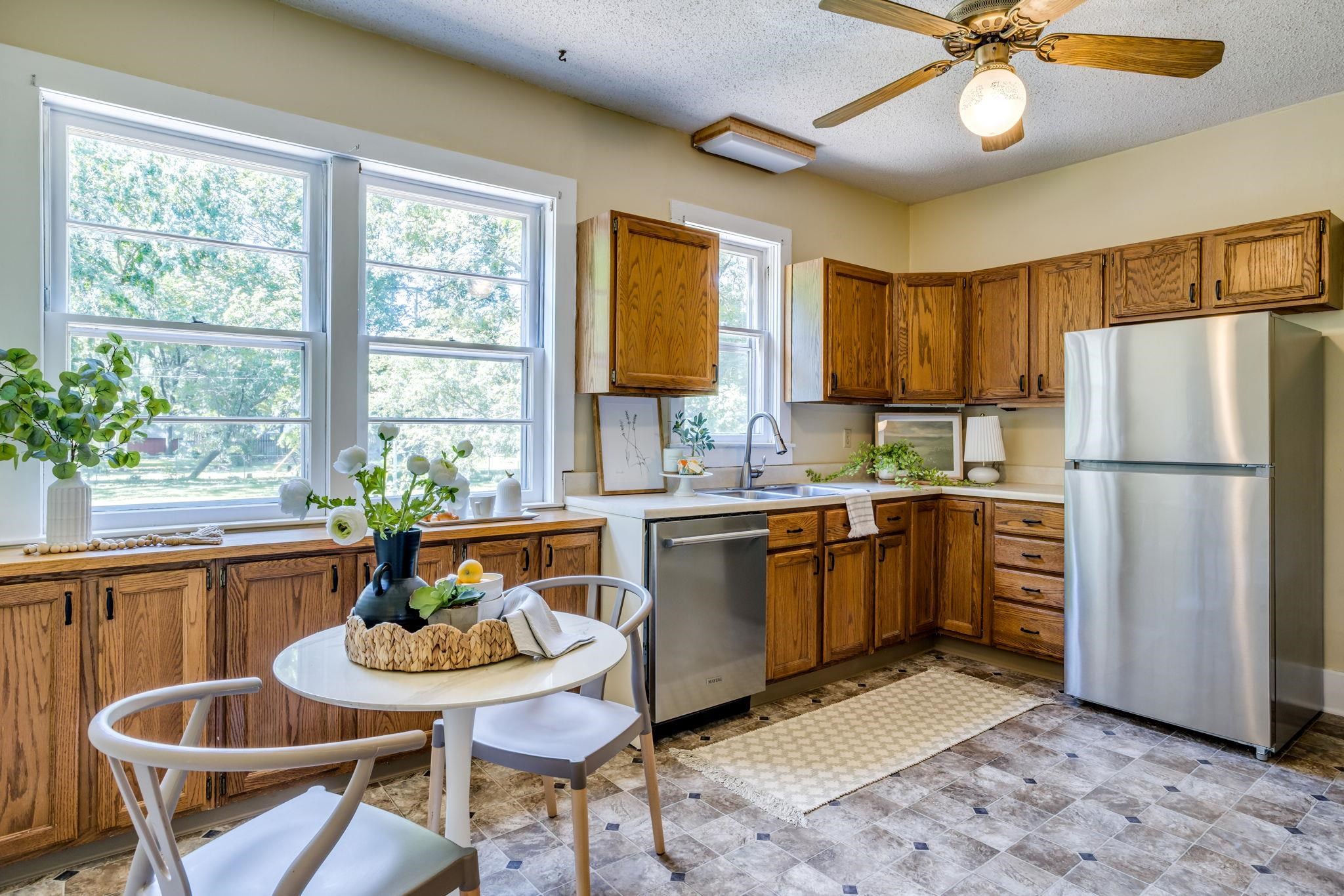 107 W 24th St, North Newton, Kansas image 11