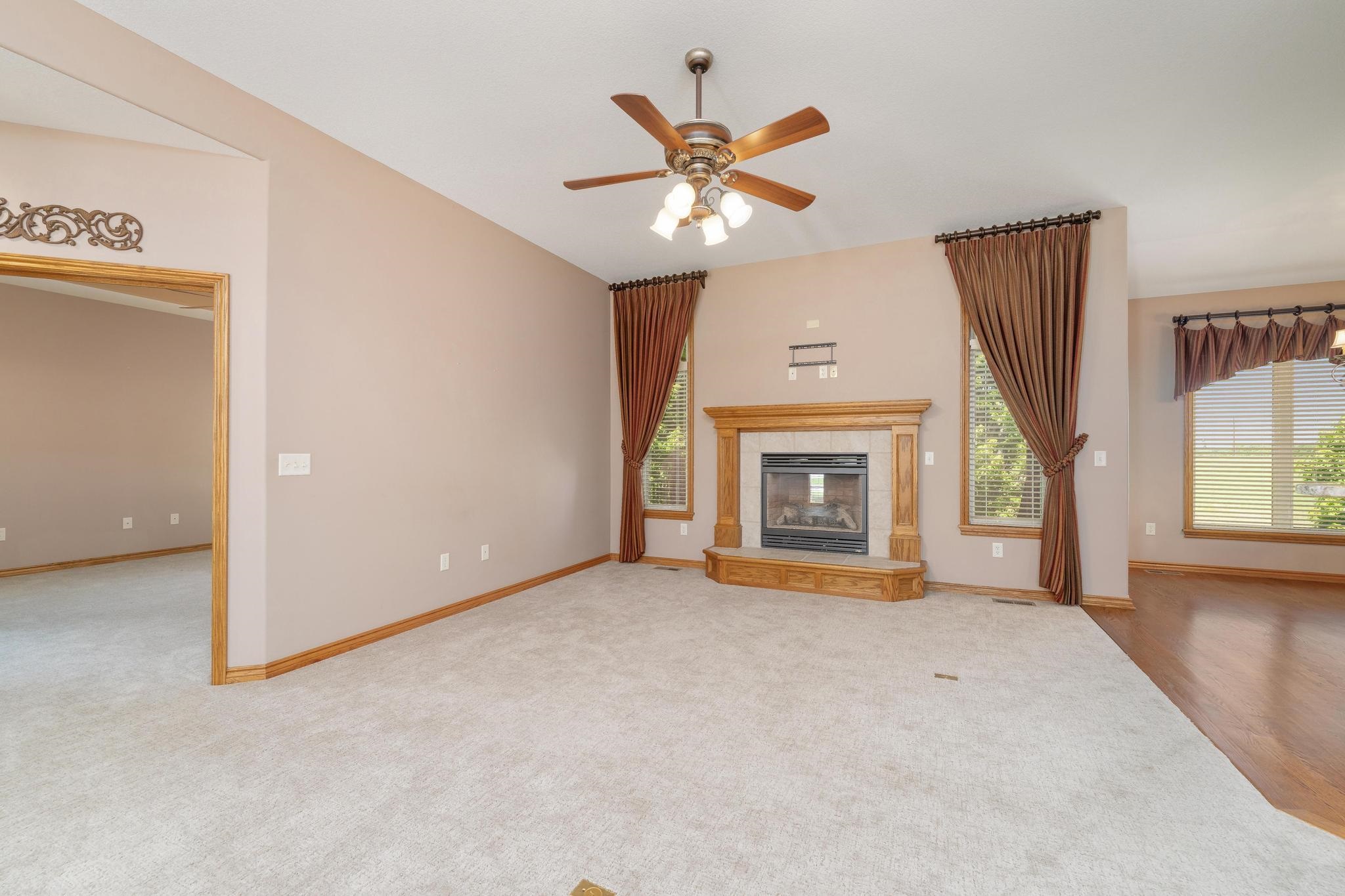 403 N Bailey Mae Ct, Valley Center, Kansas image 11