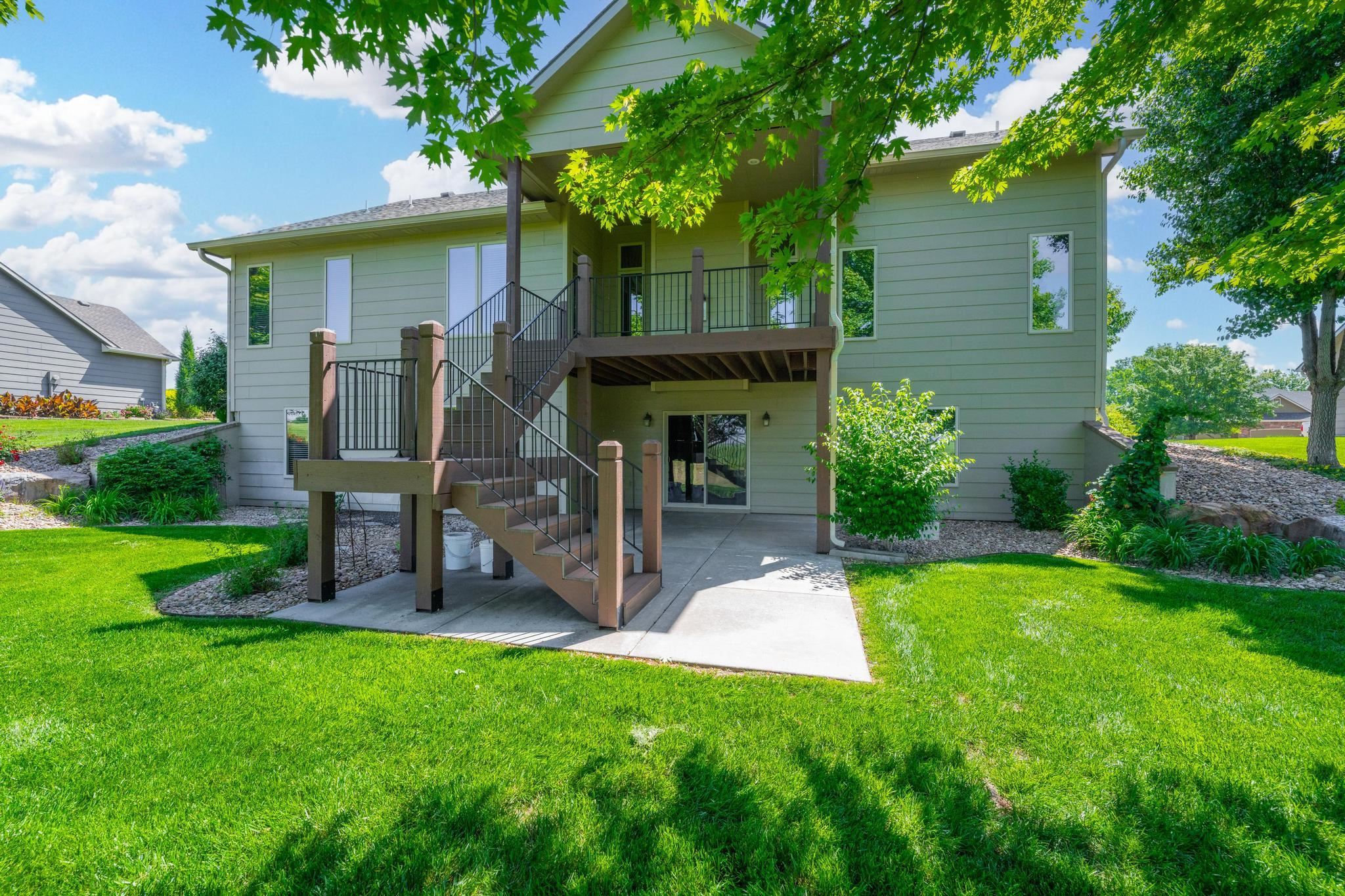 403 N Bailey Mae Ct, Valley Center, Kansas image 5