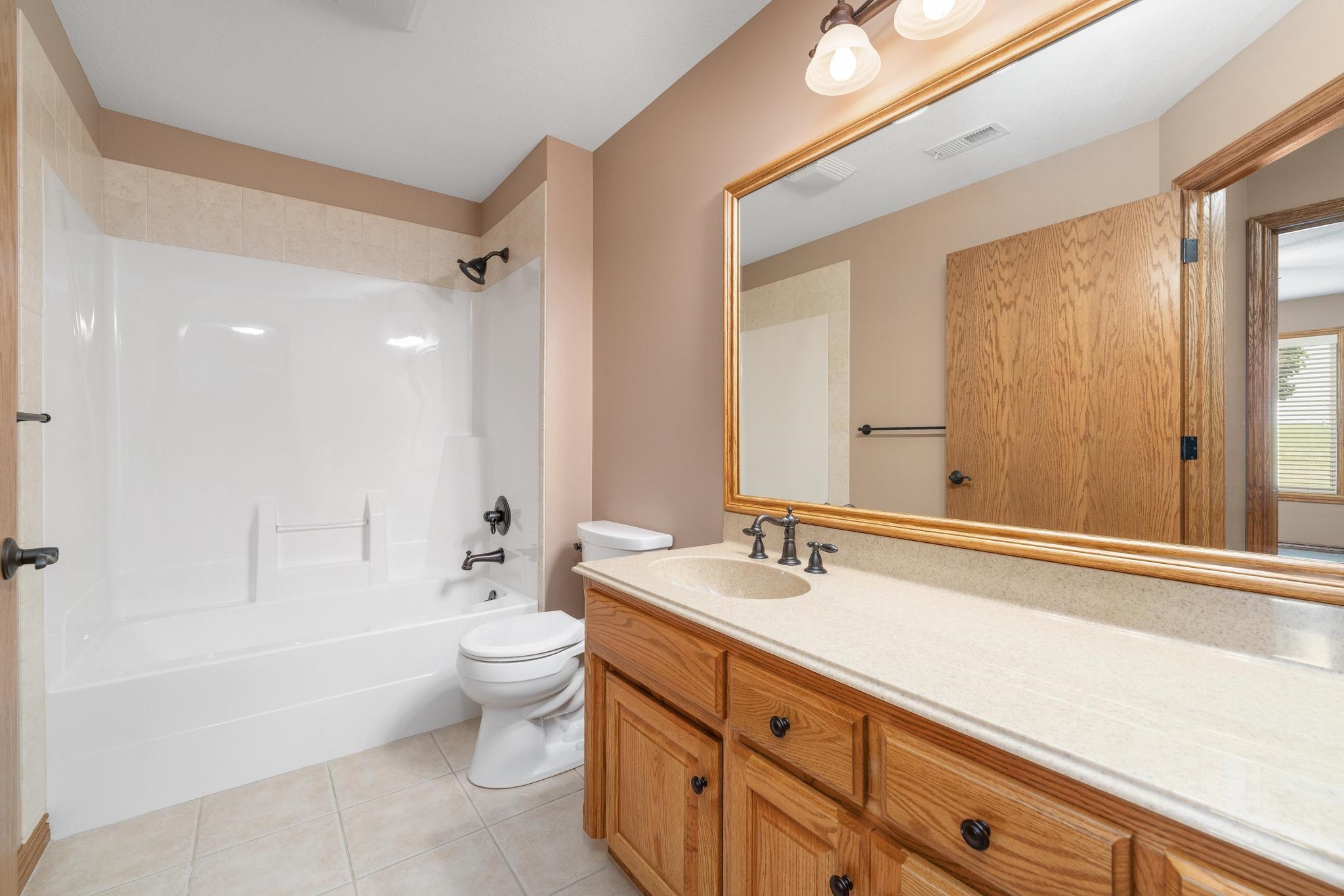 403 N Bailey Mae Ct, Valley Center, Kansas image 28