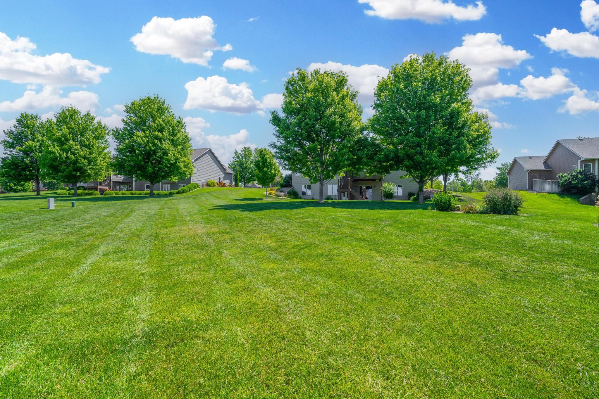 403 N Bailey Mae Ct, Valley Center, Kansas image 7
