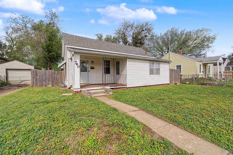 Homes For Sale - 740 Merrill St<br/> Saline County, Salina, KS 67401
