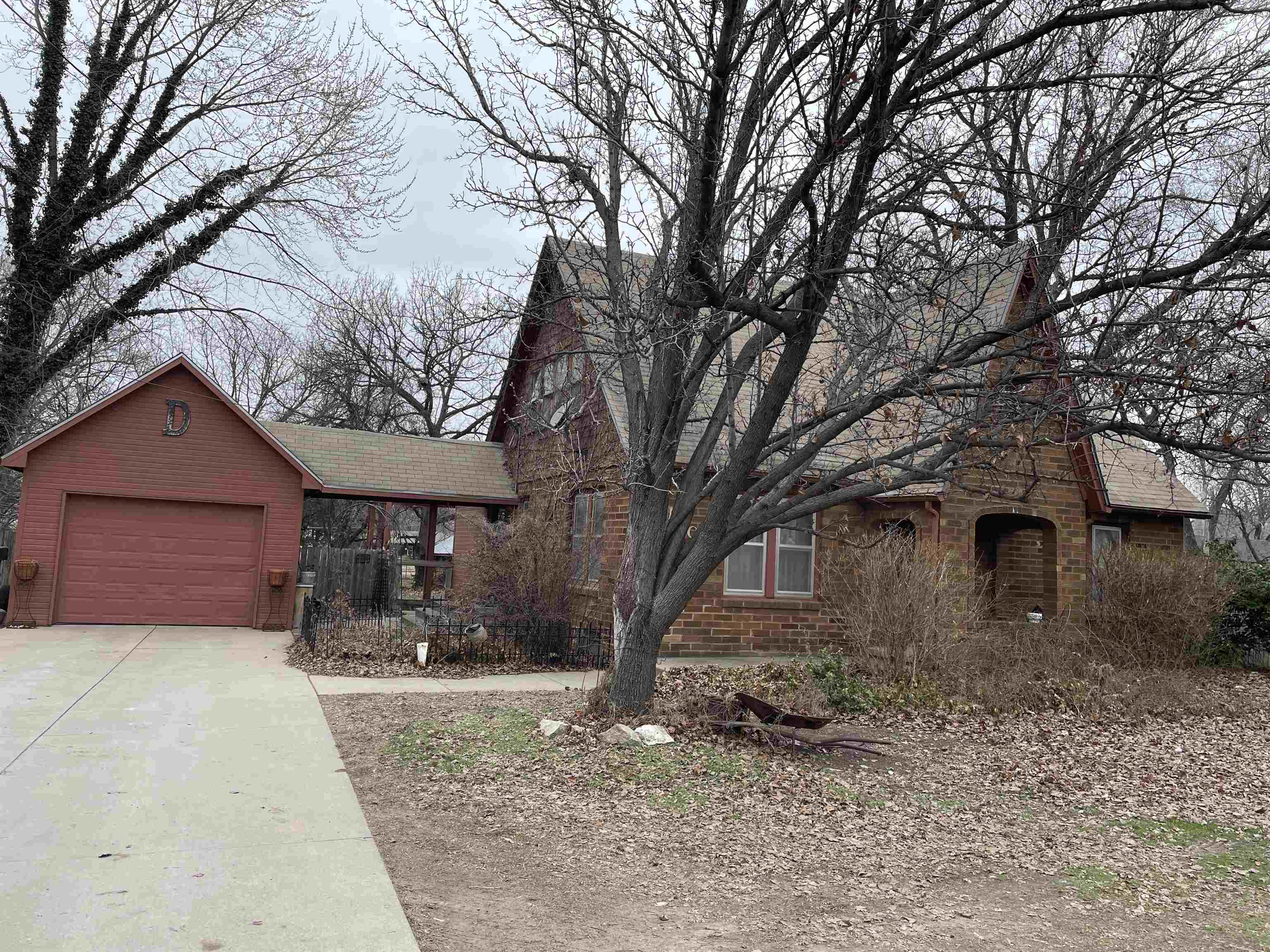 1708 N A St, Wellington, Kansas image 1