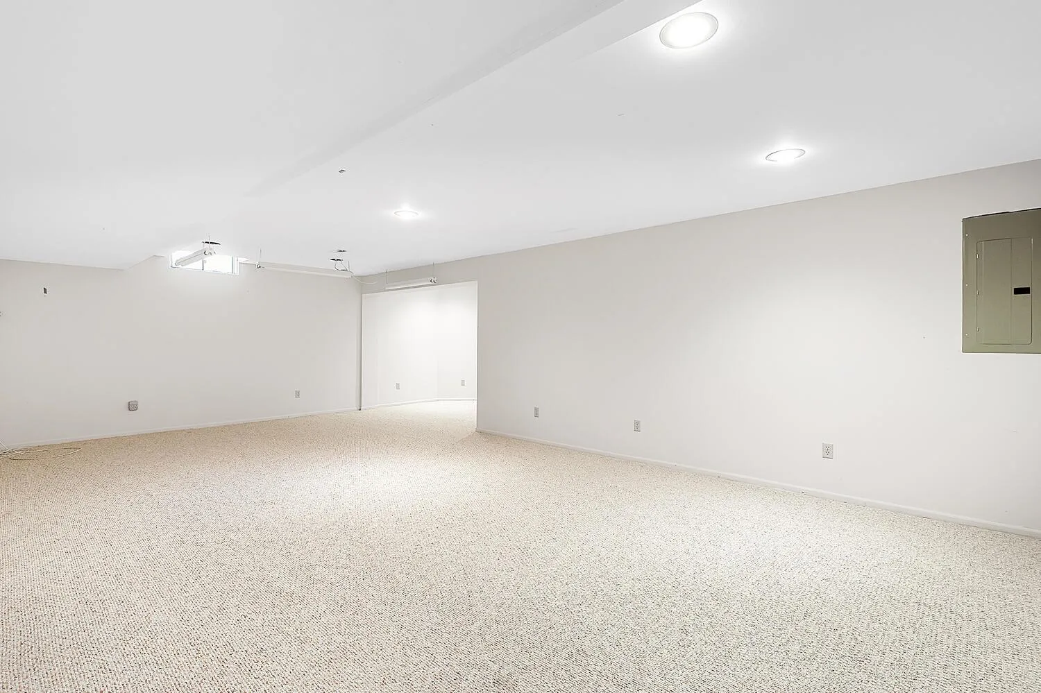 Wichita, Kansas 67226, United States, 3 Bedrooms Bedrooms, ,3 BathroomsBathrooms,Residential,Active,179189