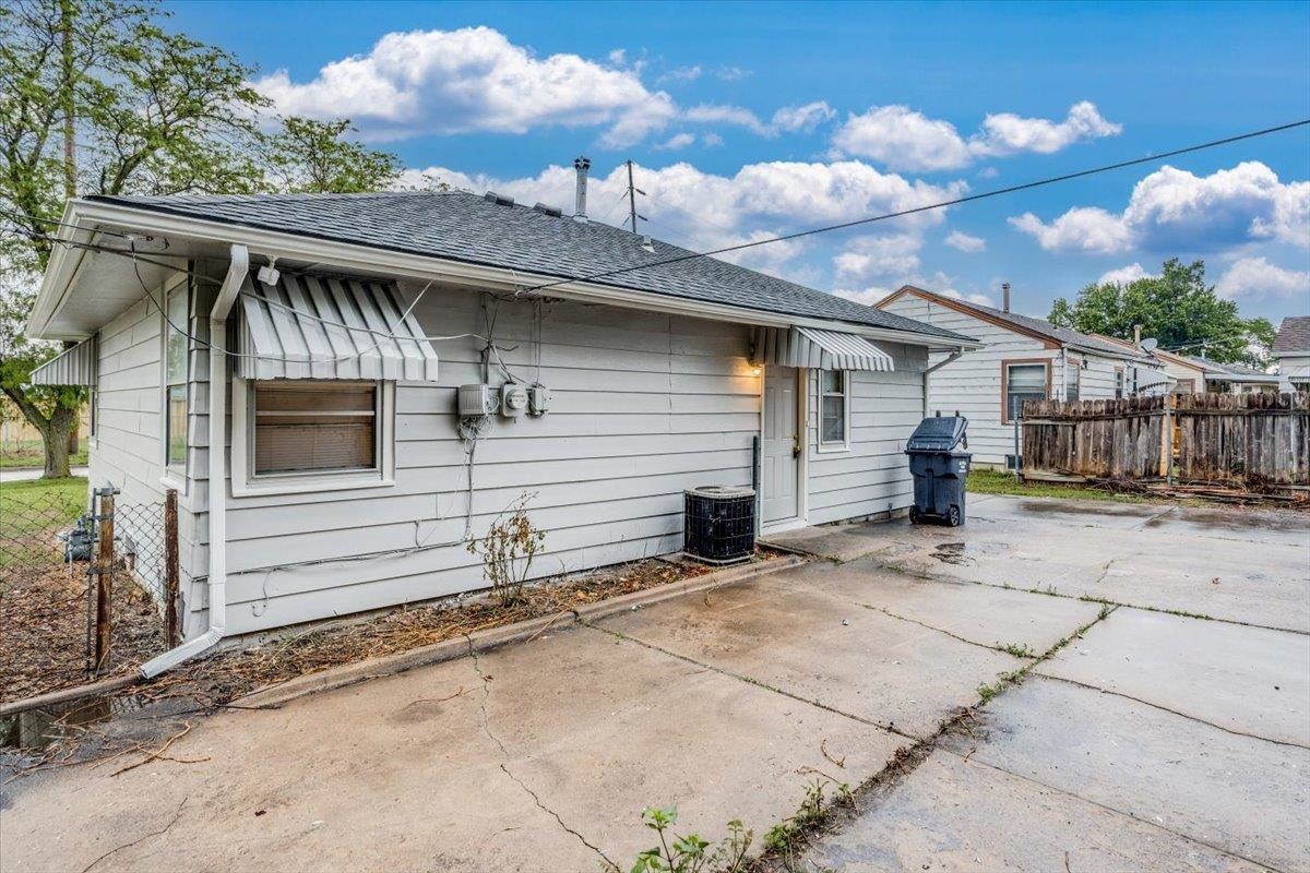 1654 S Glendale St, Wichita, Kansas image 25