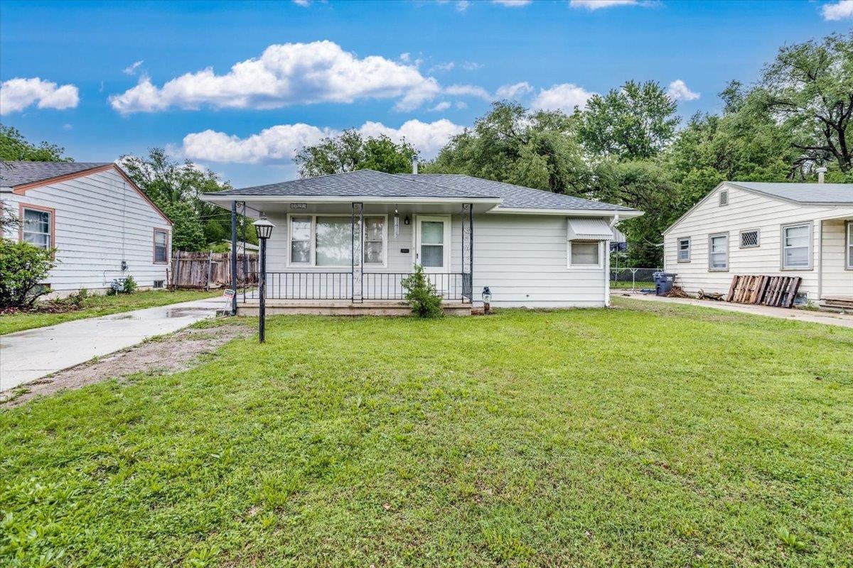1654 S Glendale St, Wichita, Kansas image 1