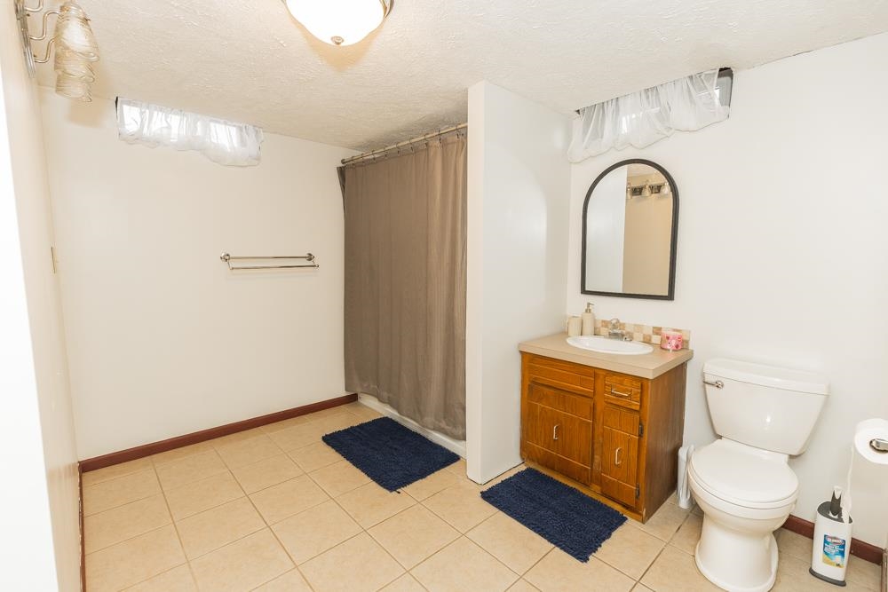 1931 Marc St, Salina, Kansas image 22