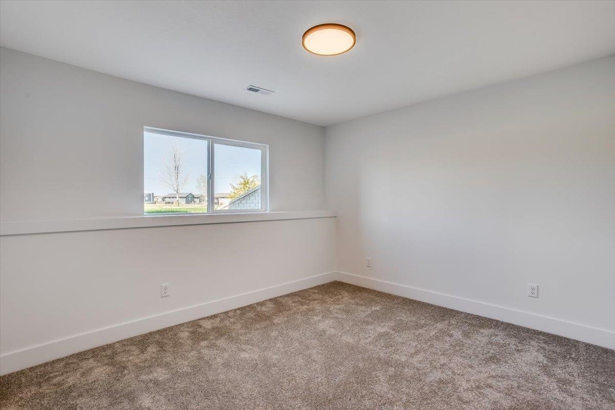 5849 N St. Paul Ct, Wichita, Virginia image 34