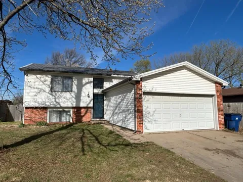 5535 S Emporia St, Wichita, KS MLS: 652550