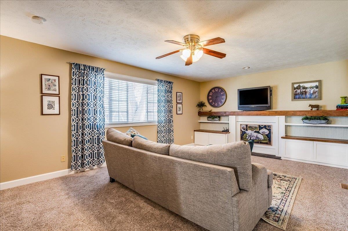 3110 Malloy St, Hutchinson, Kansas image 15