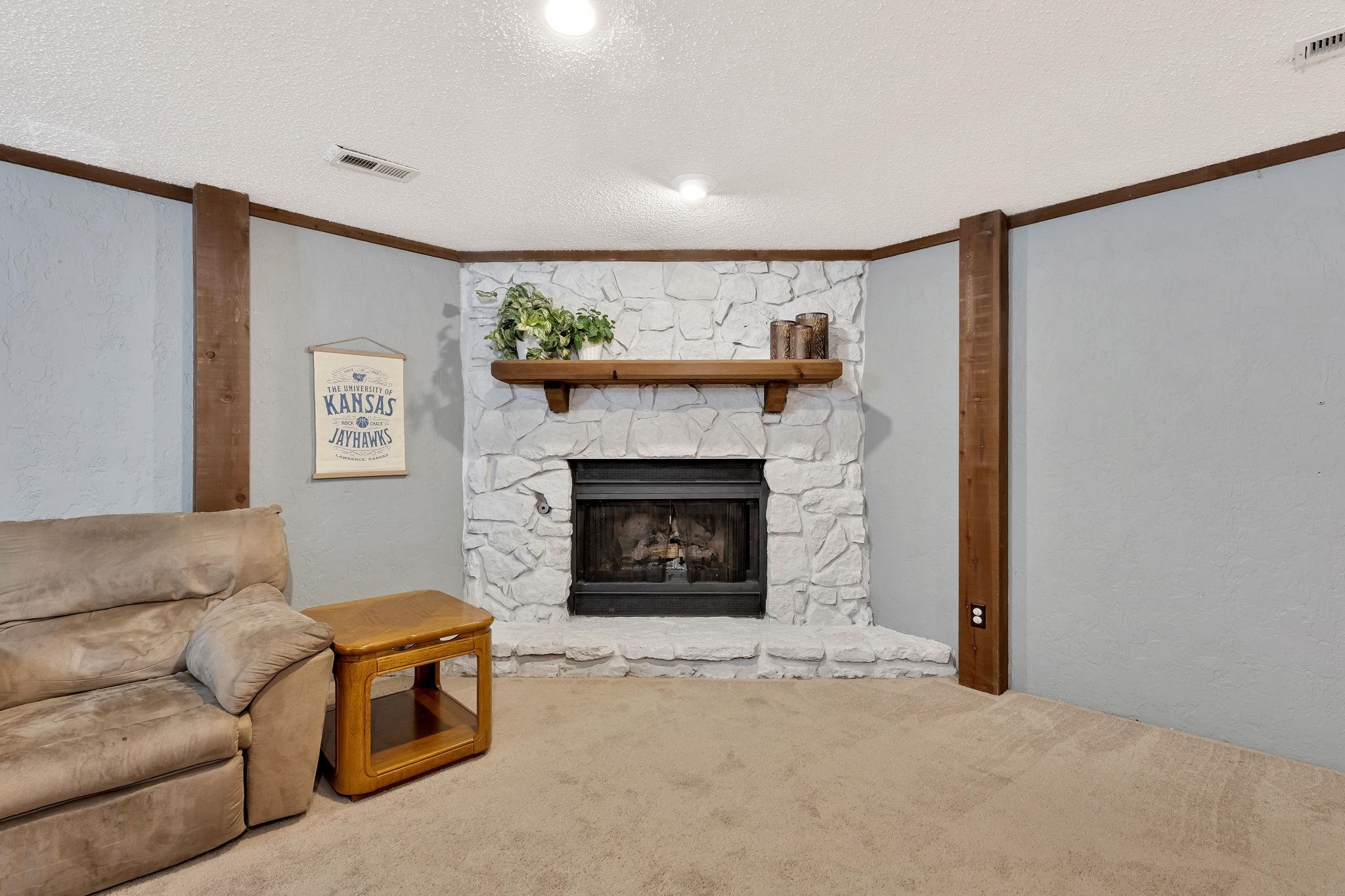 603 N Cardington St, Wichita, Kansas image 22