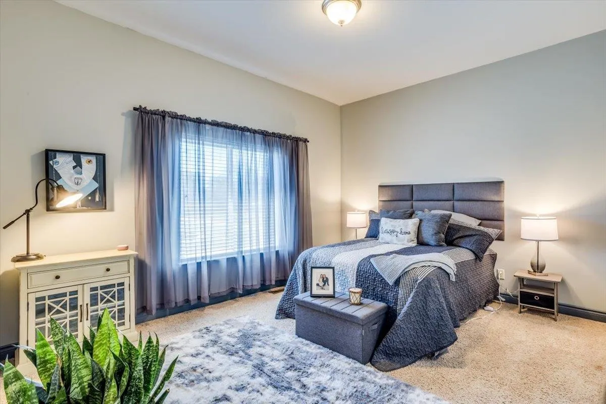 Goddard, Kansas 67052, United States, 5 Bedrooms Bedrooms, ,3 BathroomsBathrooms,Residential,Active,106350