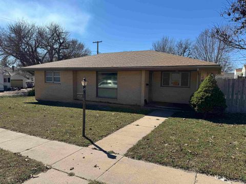Townhouse For Sale - 435 Coronado St<br/> Kingman, KS 67068