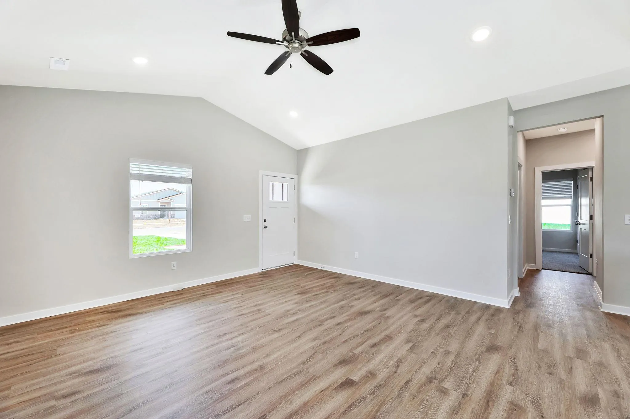 Derby, Kansas 67037, United States, 3 Bedrooms Bedrooms, ,2 BathroomsBathrooms,Residential,Active,164497