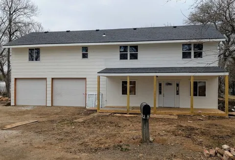 218 E Washington St, Derby, KS MLS: 654085