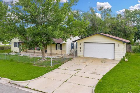 Homes For Sale - 1816 W 29th St<br/> Wichita, KS 67217
