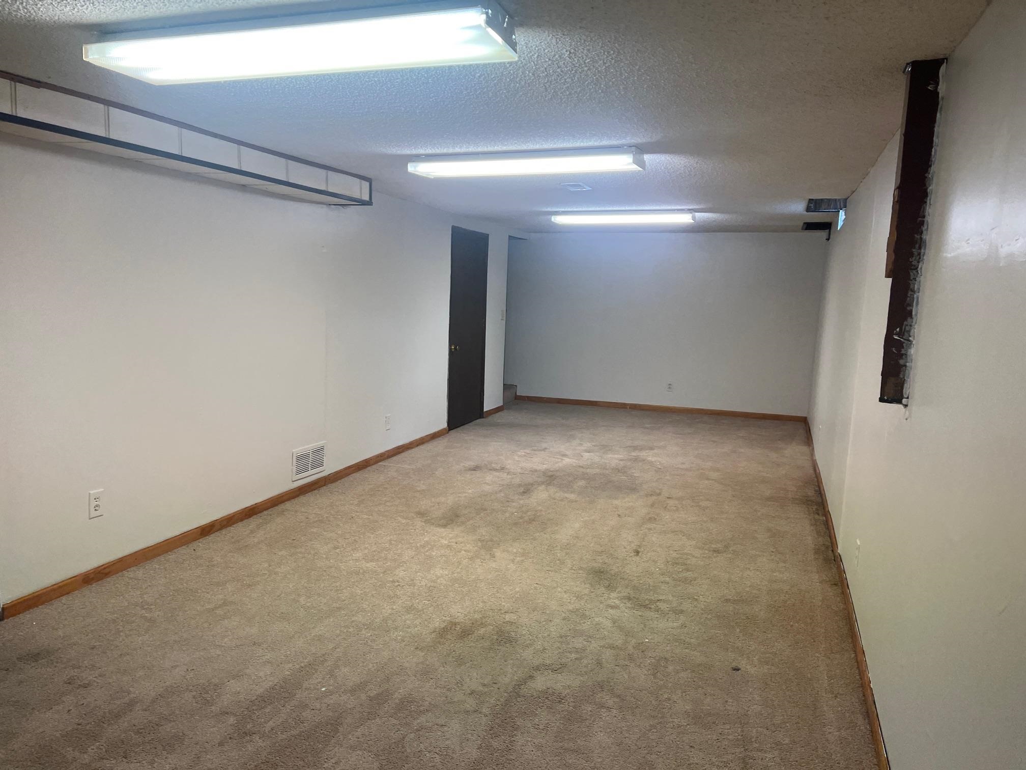 1721 N Gow St, Wichita, Kansas image 23