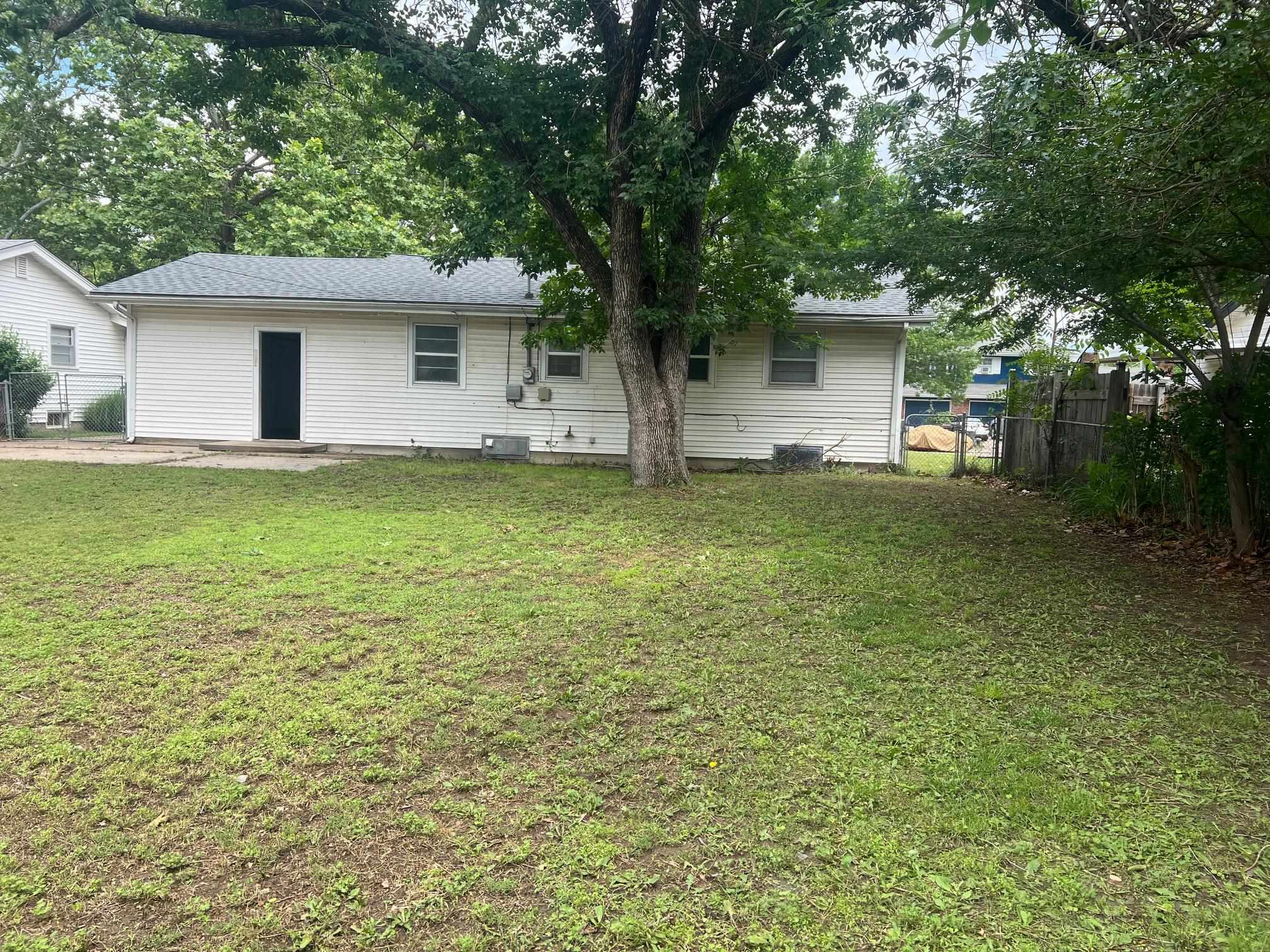1721 N Gow St, Wichita, Kansas image 35