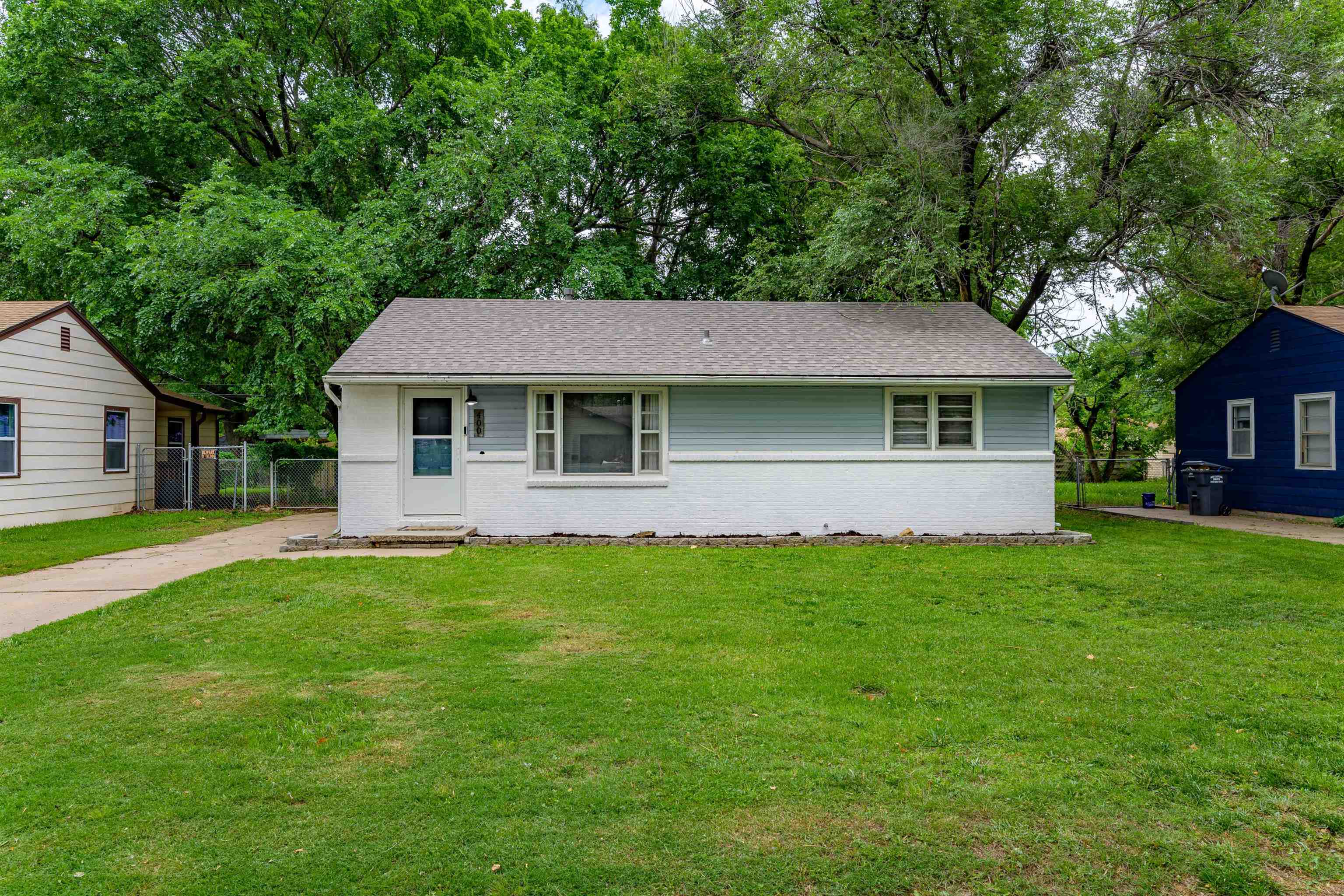 400 German Ave, Haysville, Kansas image 2